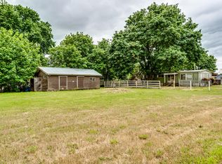 29376 Lingo Ln, Junction City, OR 97448