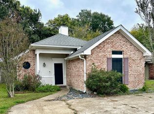 130 Edie Ann Dr, Lafayette, LA 70508
