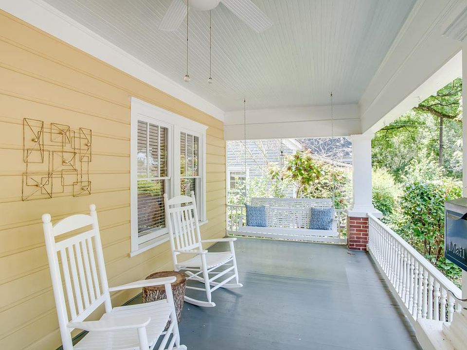 Front Porch Swing