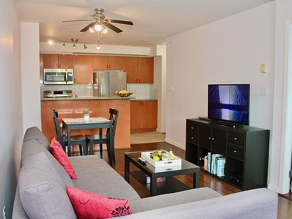 3rd image of 2733 Chandlery Pl #1109