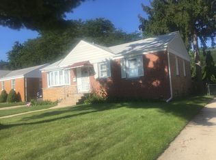 7756 N Neva Ave, Niles, IL 60714