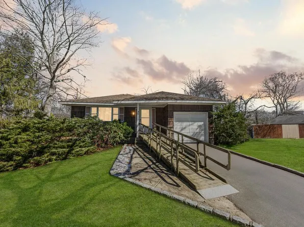 29 Thornwood Drive, Shirley, NY 11967