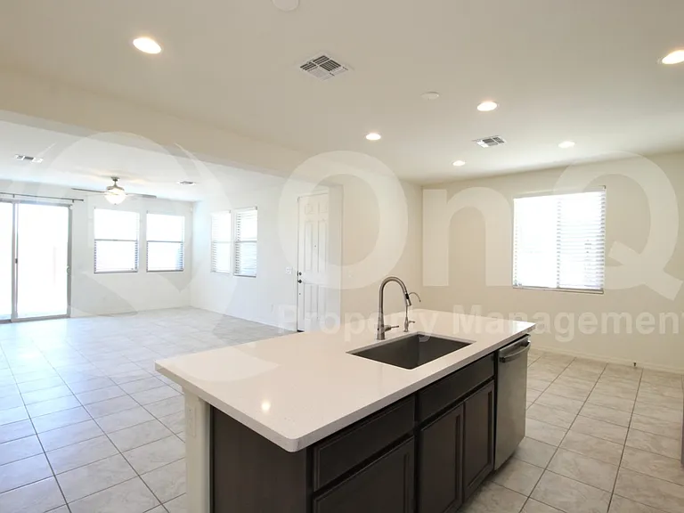 14238 W Bronco Trl — Photo 7