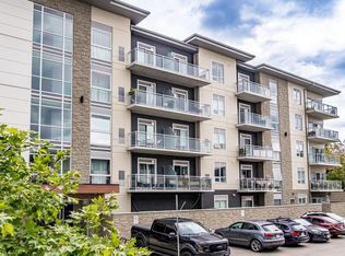 16 Markle Cres #510, Hamilton, ON L9G0H4