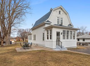 1248 Prosperity Ave, Saint Paul, MN 55106