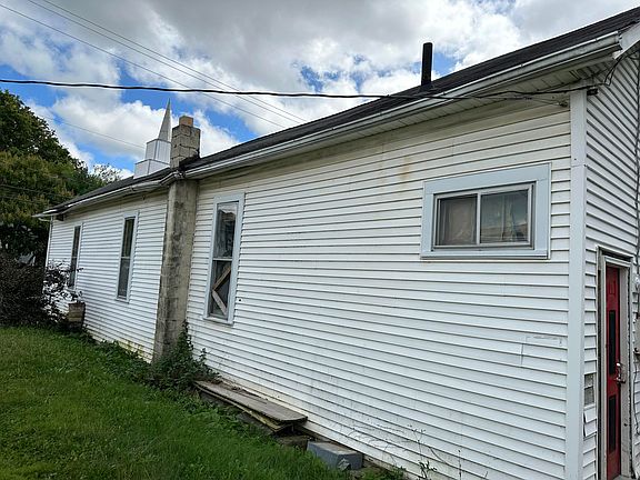 4th image of 508 N College St