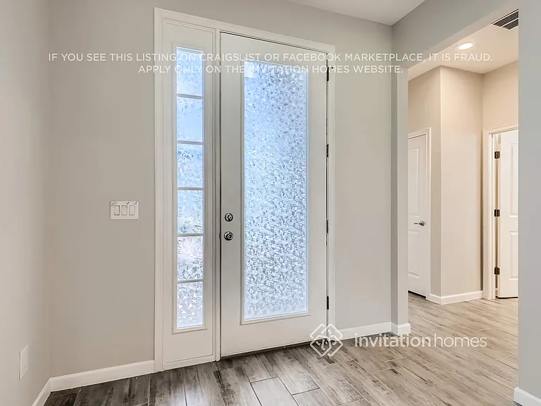 1132 Hendon Loop — Photo 2