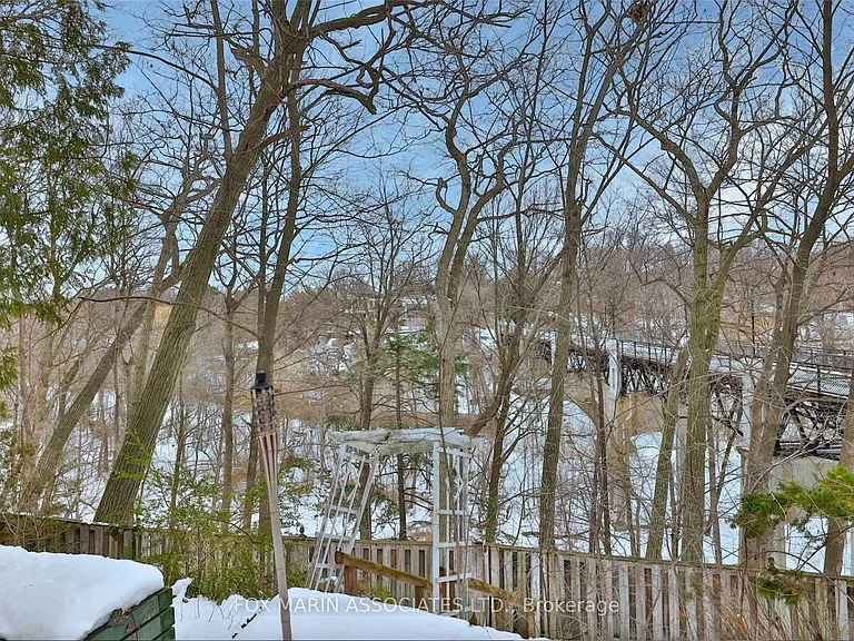 54 Heathdale Rd — Photo 31