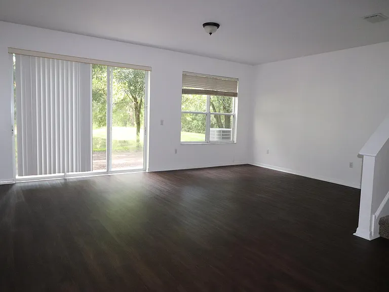 12776 Country Brook Ln — Photo 2