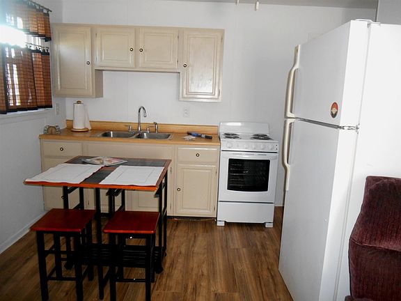 2nd image of 29 Grant St