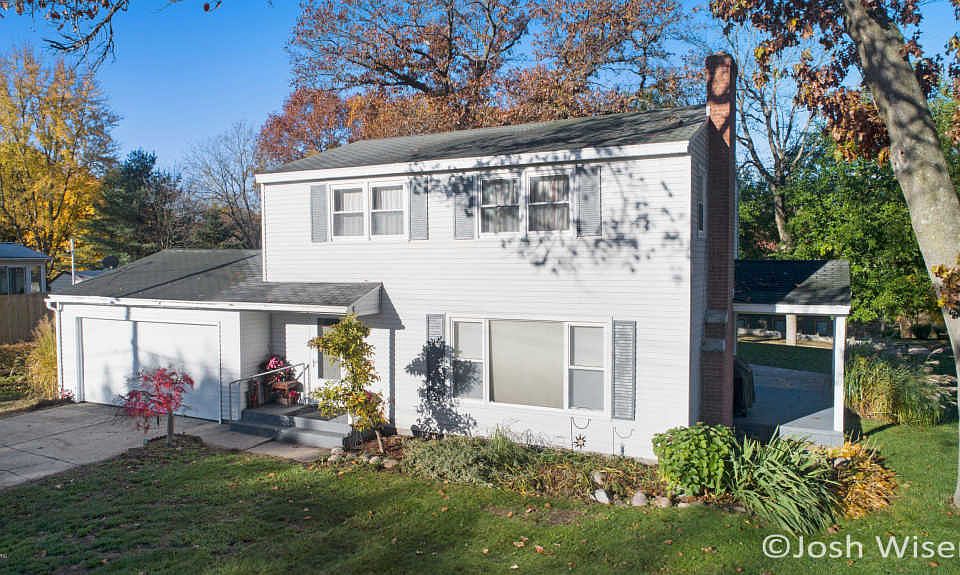 1st image of 7344 Rezen Dr NE