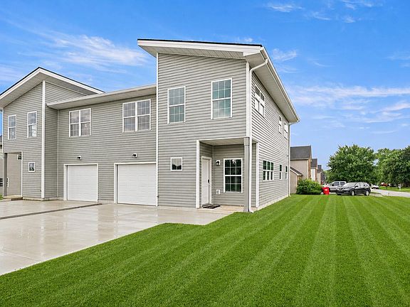 2nd image of 101 Elkchester Cir