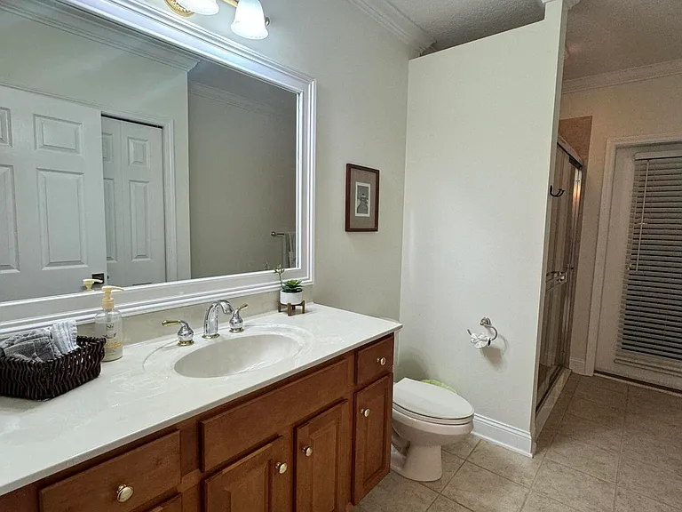 692 Sand Isles Cir — Photo 36