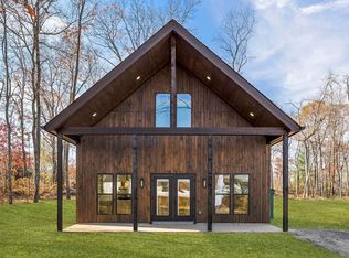 424 Fowler Rd, Campobello, SC 29322