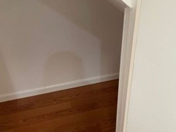 5th image of 1377 9th Ave