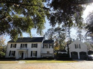 1307 Homewood Dr, Laurel, MS 39440