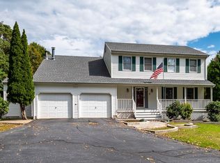 393 Wawecus Hill Rd, Norwich, CT 06360