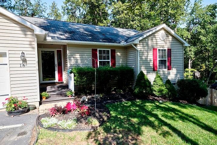 1st image of 16 Rockwood Ln