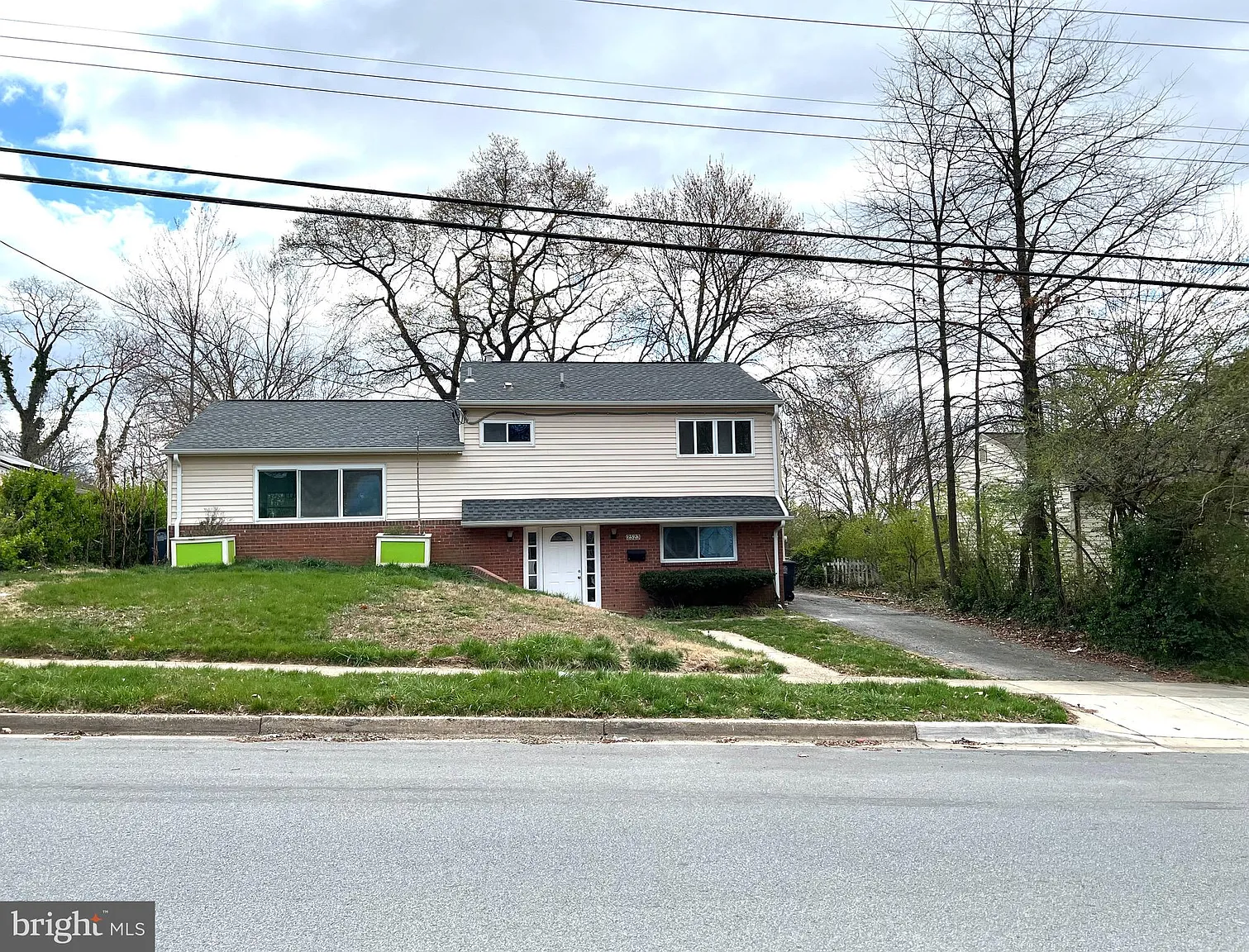2523 Buck Lodge Rd photo 1
