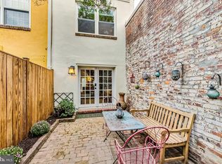 520 E Archibald Walk SE, Washington, DC 20003