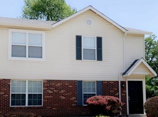 138 Country Trace Ct, Saint Peters, MO 63304