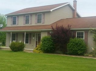 91 Covered Bridge Rd, Pine Grove, PA 17963