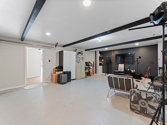 2nd image of 73 N Sunny Slope Cir