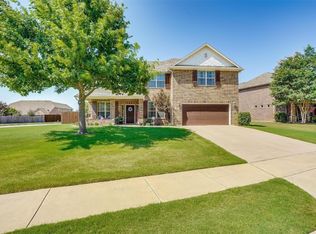 903 Valley Ridge Ct, Burleson, TX 76028