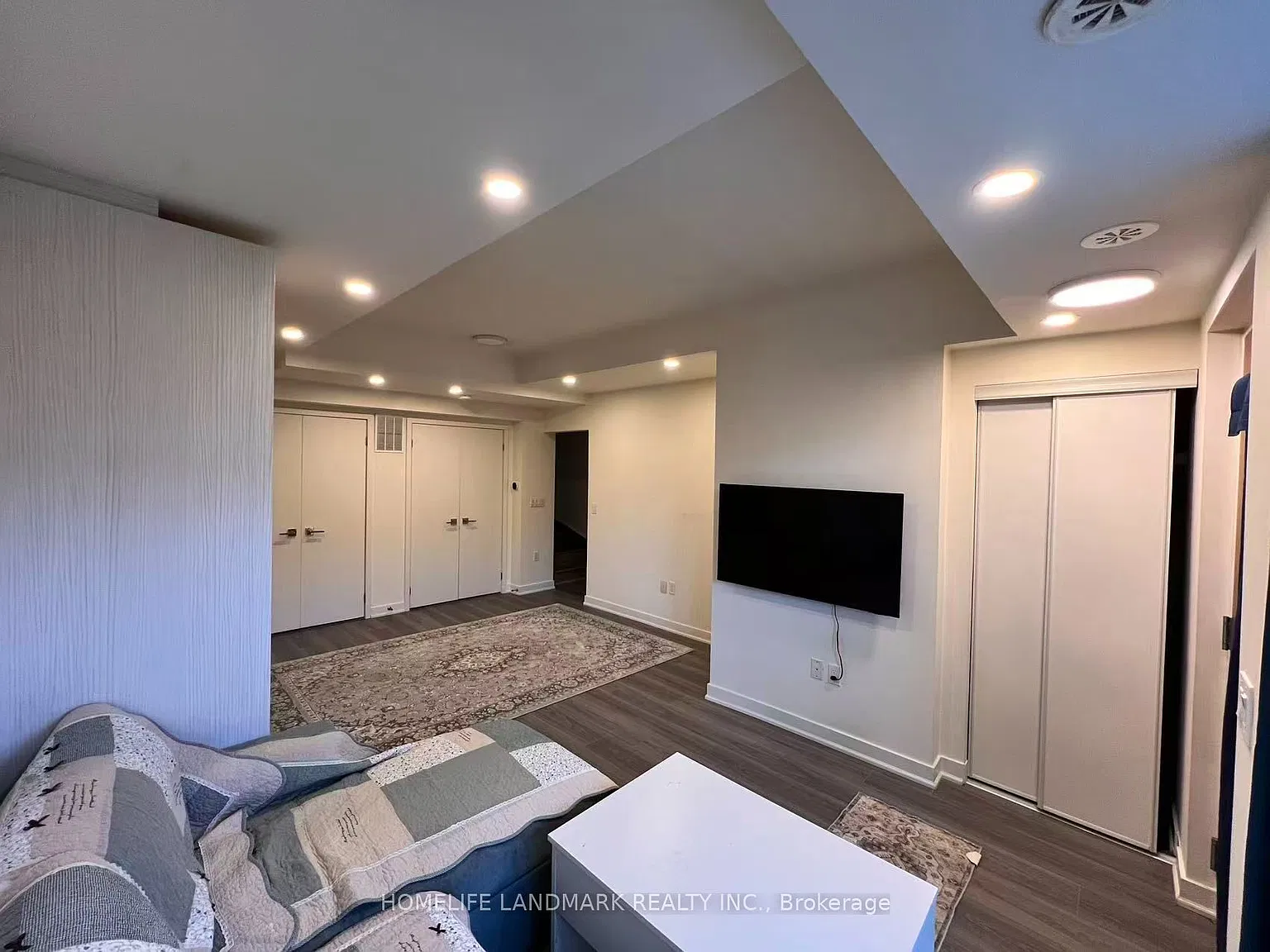 2 bed, $2,600 — Photo 4
