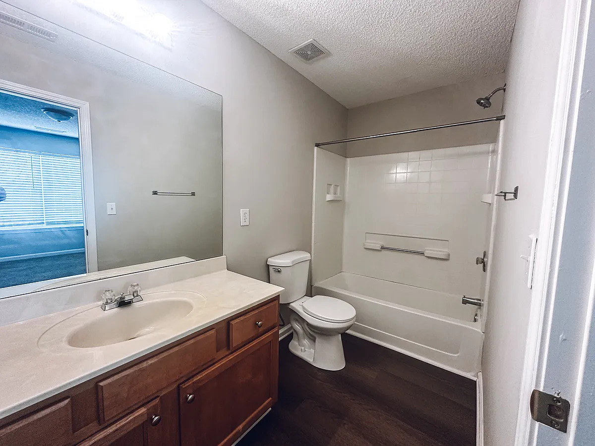 Photo 2 of 10 - 890 Highway 42 S #B2 - Jackson, GA Building Photo - 890 Highway 42 S #B2