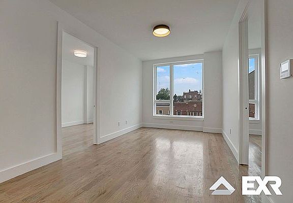 2nd image of 150 Erasmus St #203