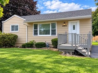 2800 N Pine St, Waukegan, IL 60087