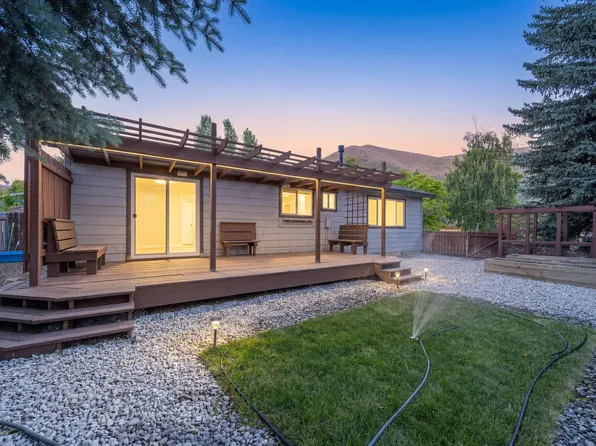 3041 Beaverbrook Dr, Hailey, ID 83333