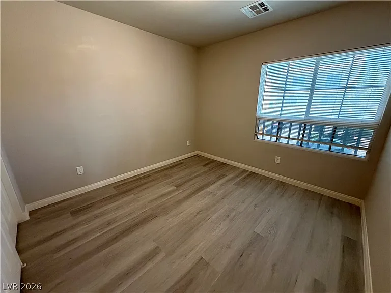 6055 Montana Peak Ave — Photo 14