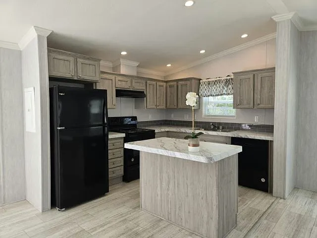 5611 Bayshore Rd #61 — Photo 7
