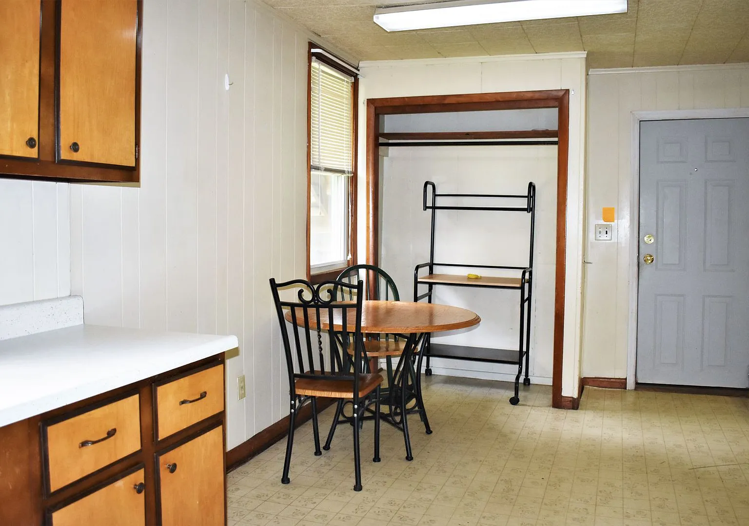 1029 School — Photo 4