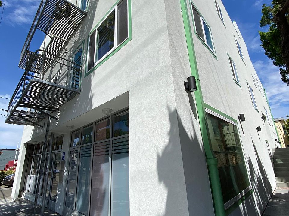 1st image of 8-1545 Hopkins St #8