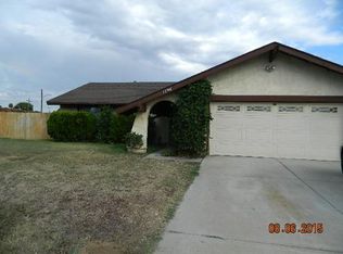 10700 Hollenbeck Dr, Riverside, CA 92505