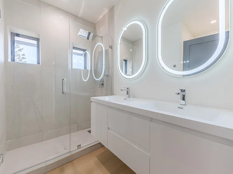 4557 Camellia Ave — Photo 26