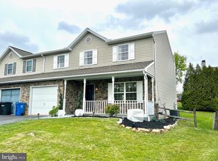 1034 Georgetown Dr, Reading, PA 19605