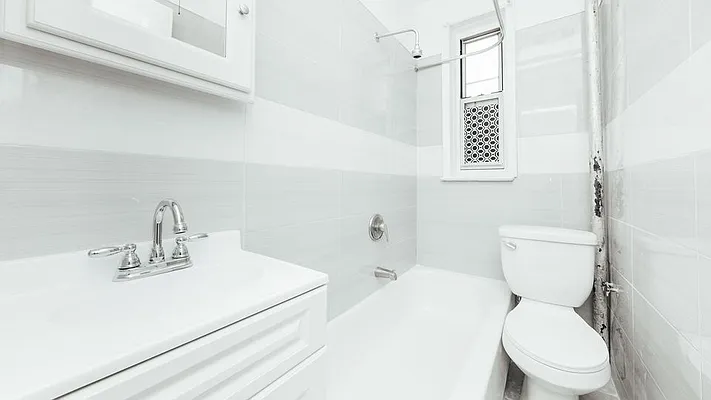 Rented by Nooklyn NYC LLC | media 3