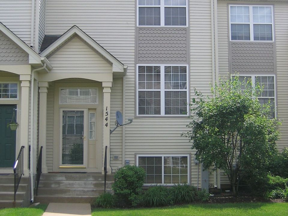 1544 Sauganash Ct, Gurnee, IL 60031 Zillow