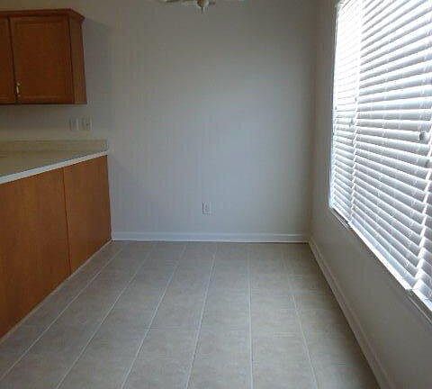 5th image of 329 Egret Ct