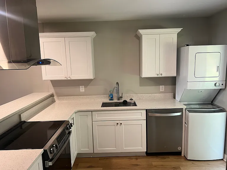 5 E Fairmont Ave #A — Photo 3