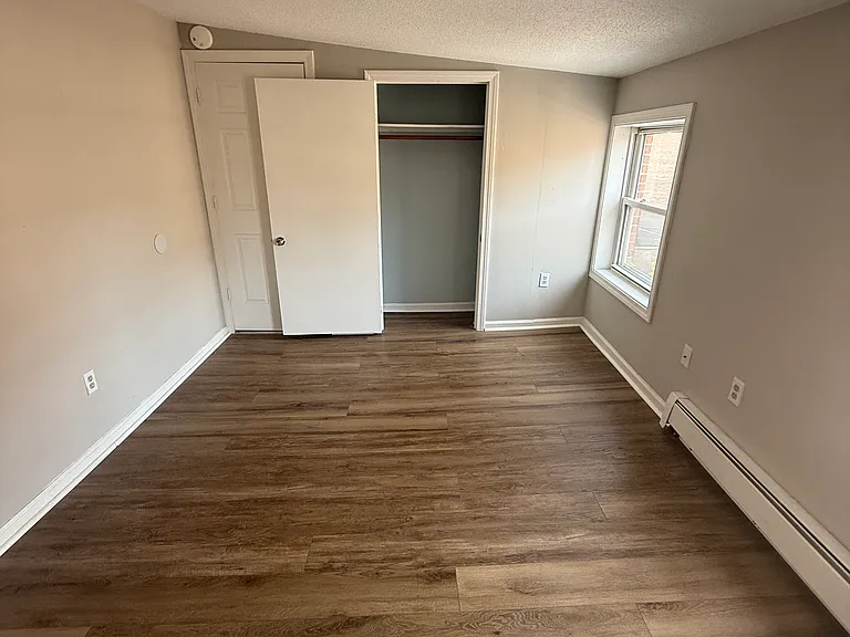 338 Orange St #3O2 — Photo 2
