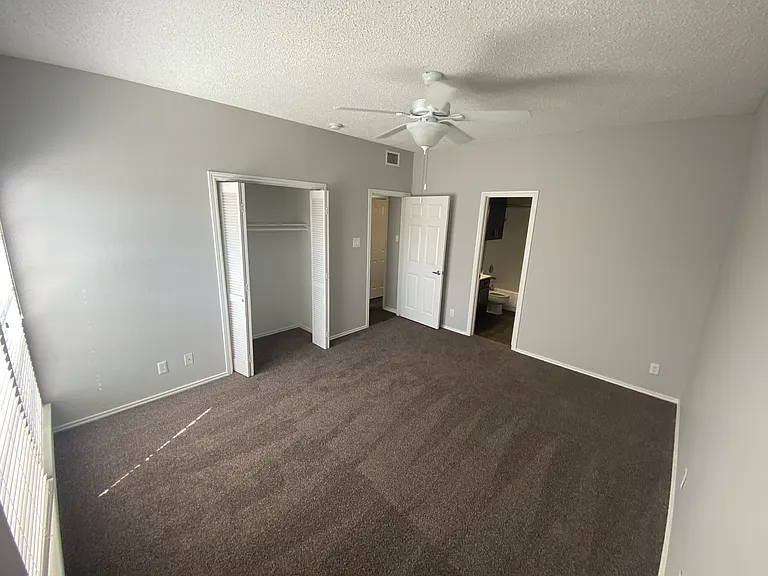 Summer House Apartment Homes — Photo 37
