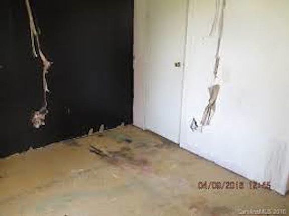 5th image of 1524 Sugarcane Ln