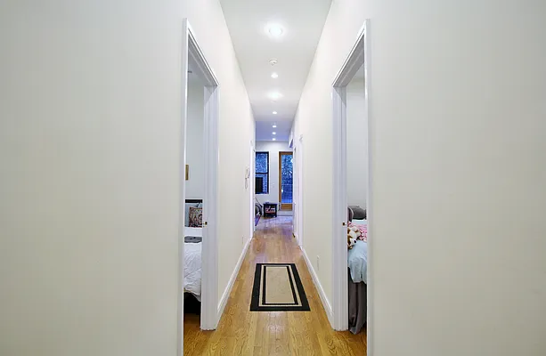 Rented by Julianna Realty Corp | media 13