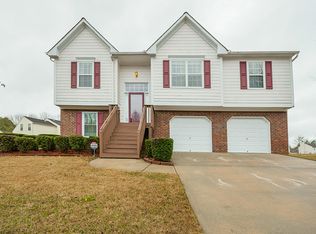 8545 Lakemeadow Dr, Union City, GA 30291