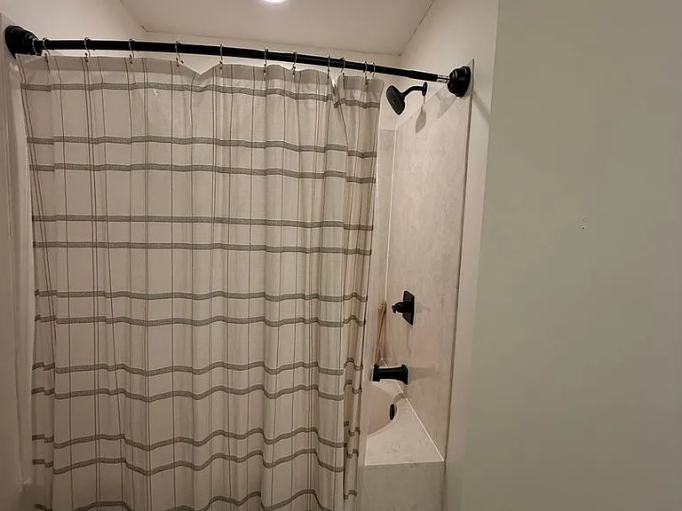 2204 Whits Manor Rd — Photo 12